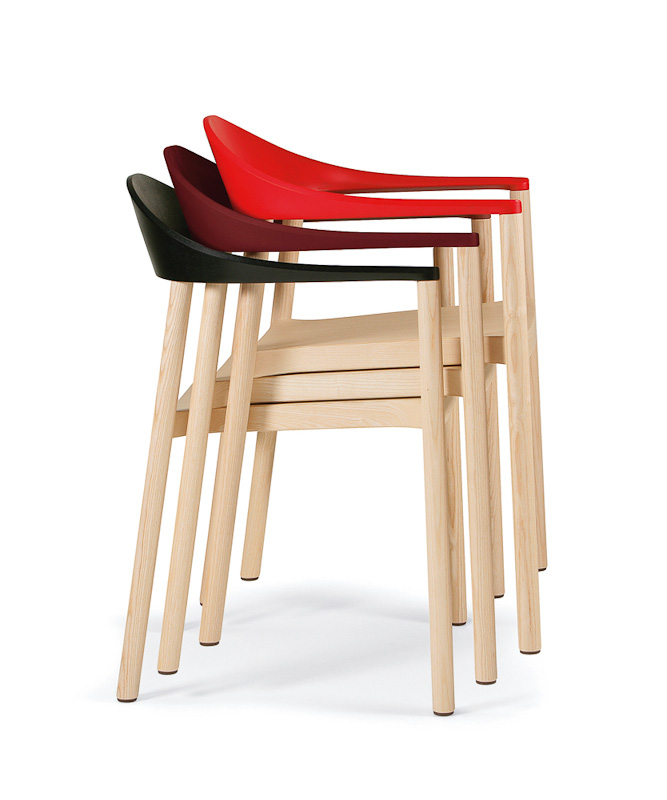 Stapelbare Stühle von Plank auf DECO.de