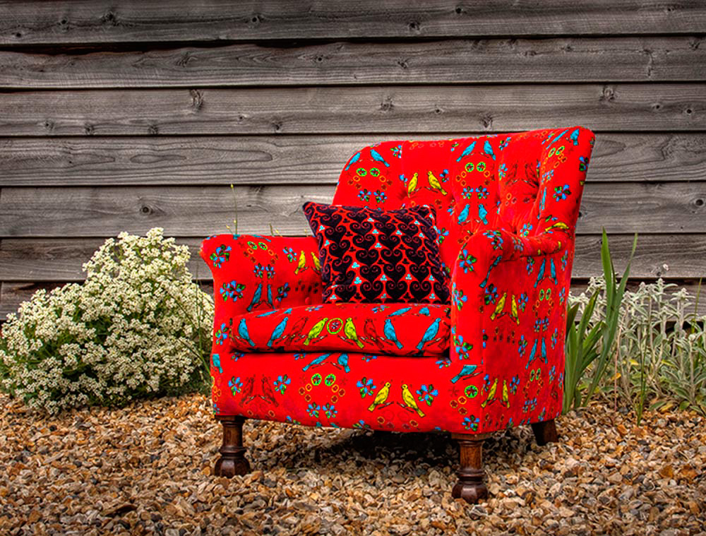 Bild Sessel Red birds chair von Corita Rose vergrößern Bild von Sessel Red birds chair von Corita Rose