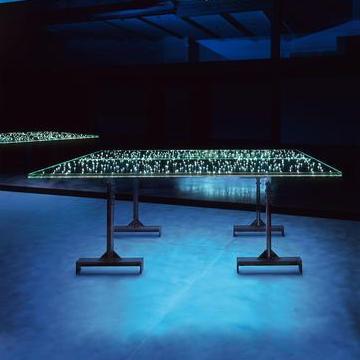 Tisch LED TABLE von Ingo Maurer