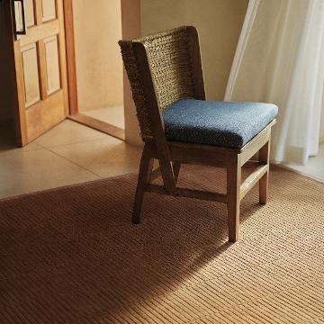 Bild von Teppich LIGNES von Perennials and Sutherland