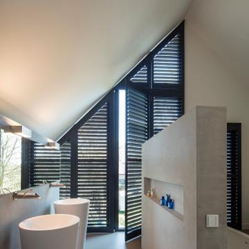 Bild von Shutters von Jasno für außergewöhnliche Fenster